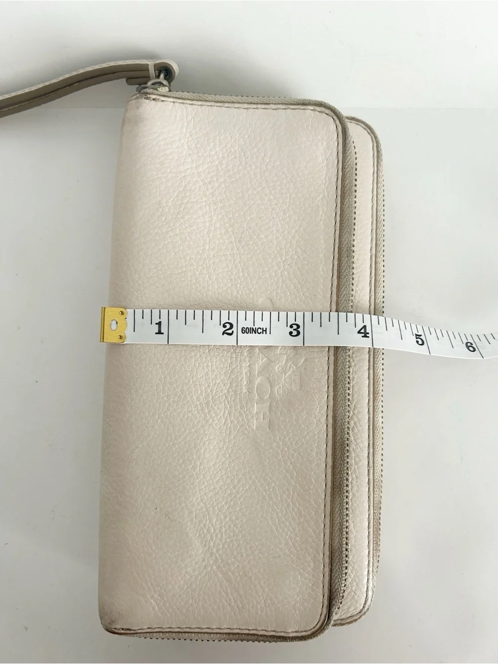 Coach Cream Pebble Leather Zip Wallet